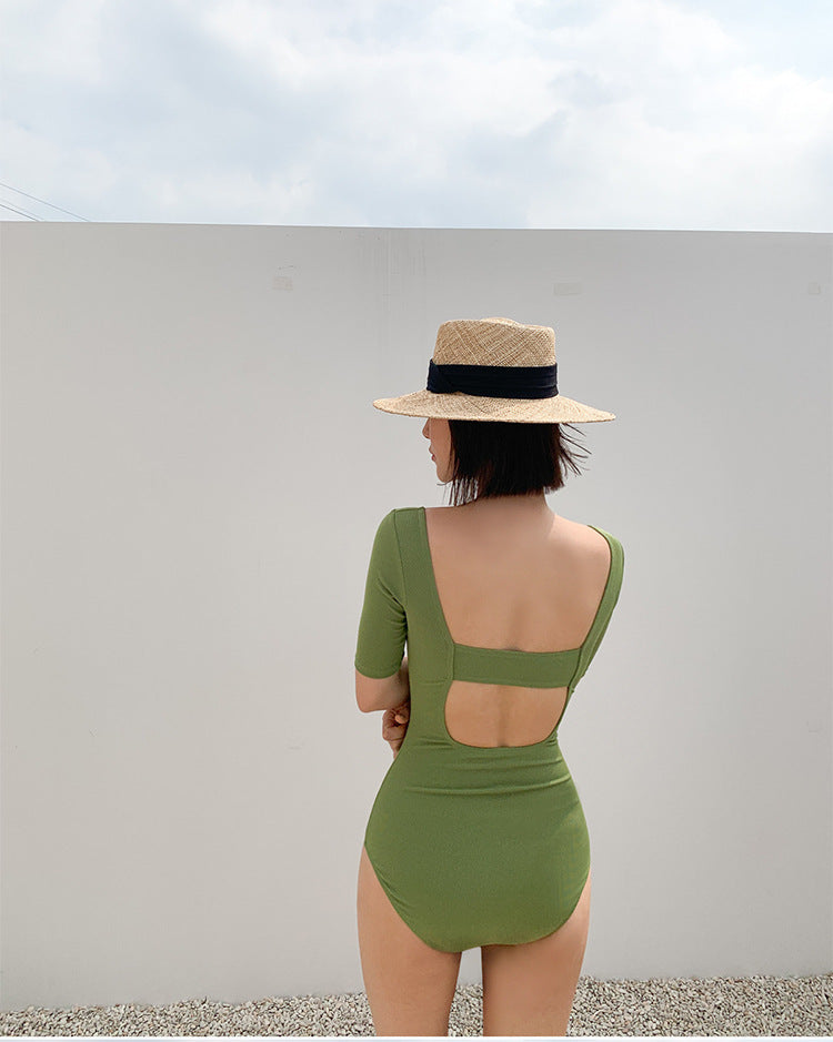 Sleek Solid One-Piece Swimsuit for Minimalist Beach Glam