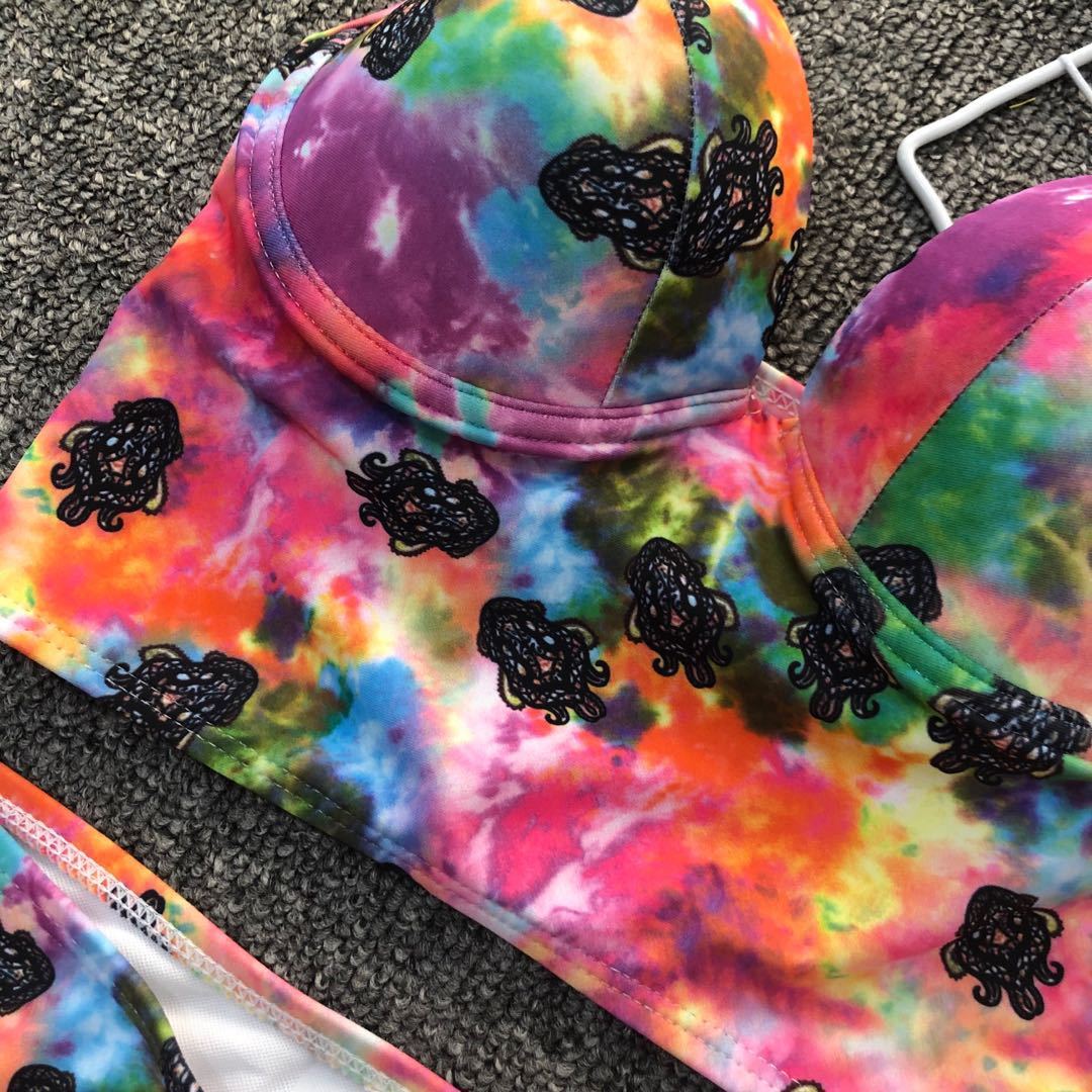 Bikini divisé teint du fabricant pour un style de natation sans effort durable