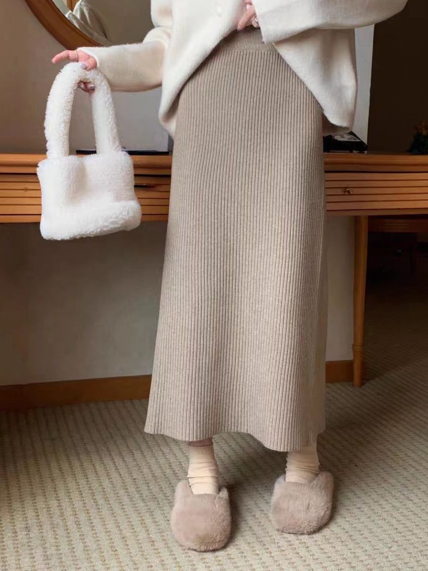 Jupe tricotée de couleur unie pour style quotidien sans effort