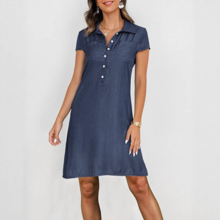 Swing-Denim-Kleid von Plus-Größe mit geteilten Taschen und lässige Atmosphäre