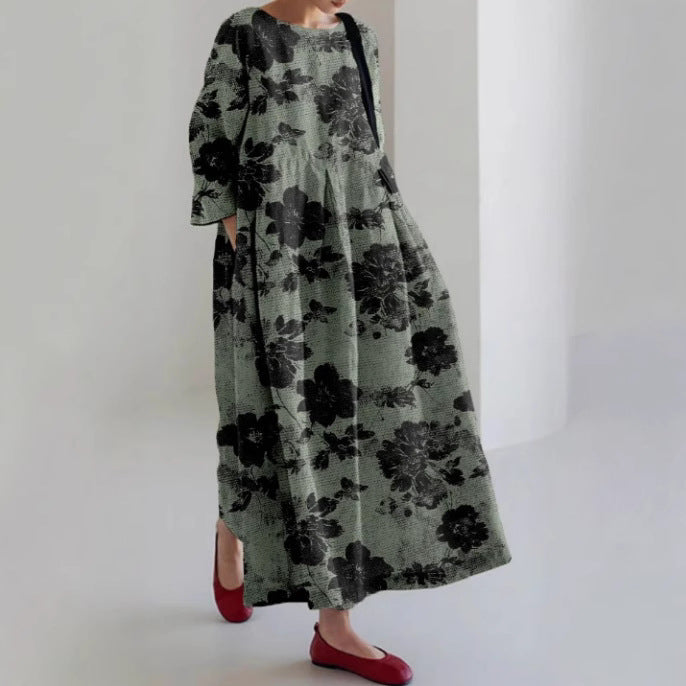 Kreatives Dreiviertelhülsenblumenkleid mit entspannter Silhouette