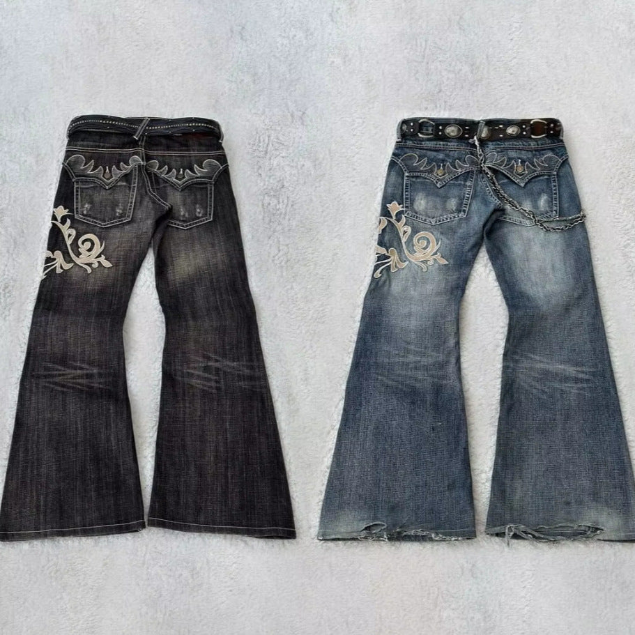 Jeans ricamati alla moda con eleganza cucita a macchina