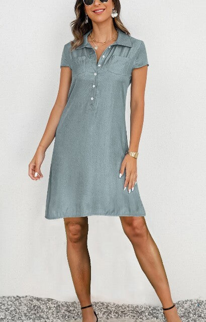 Swing-Denim-Kleid von Plus-Größe mit geteilten Taschen und lässige Atmosphäre