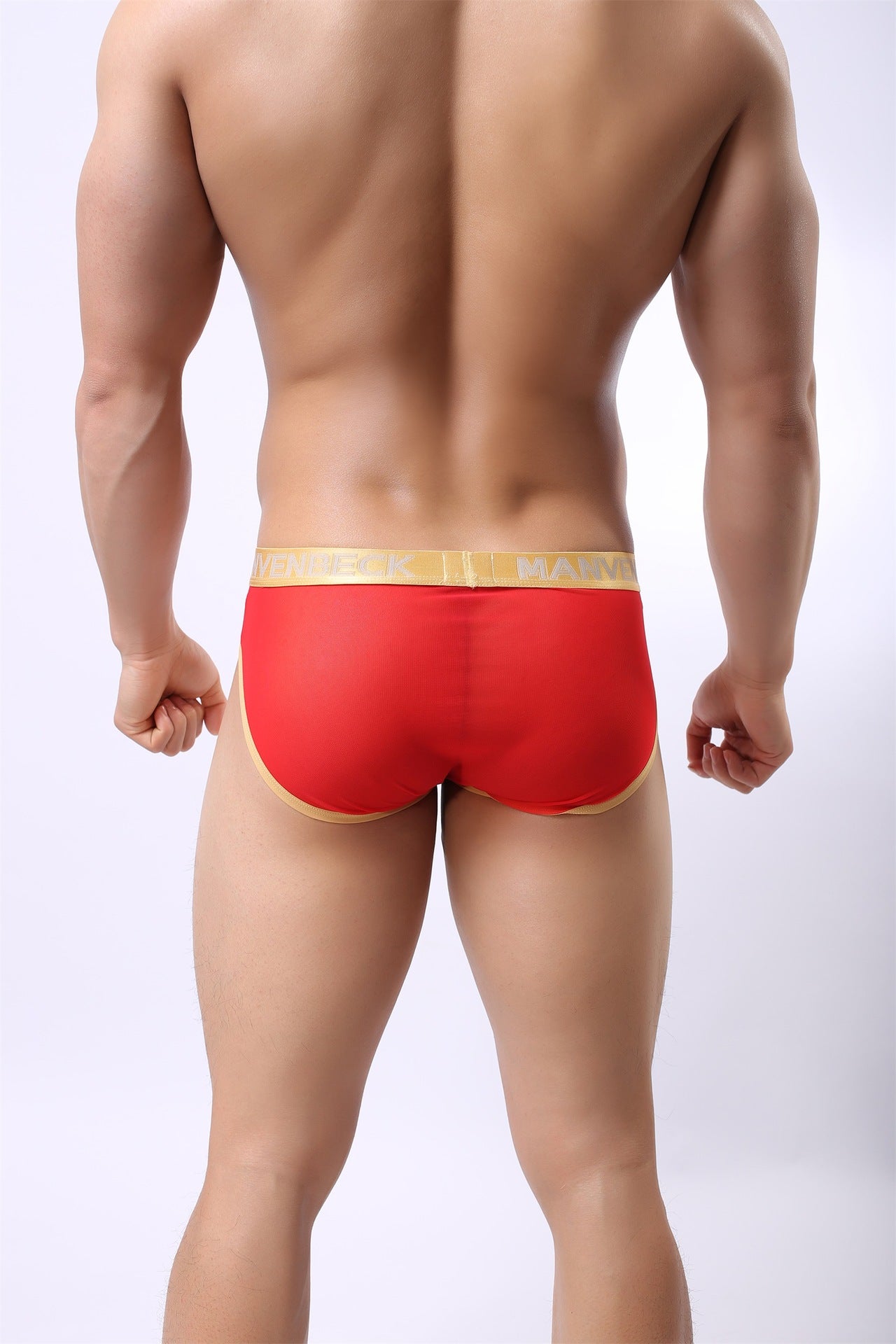 Briefs classiques de la taille des sports