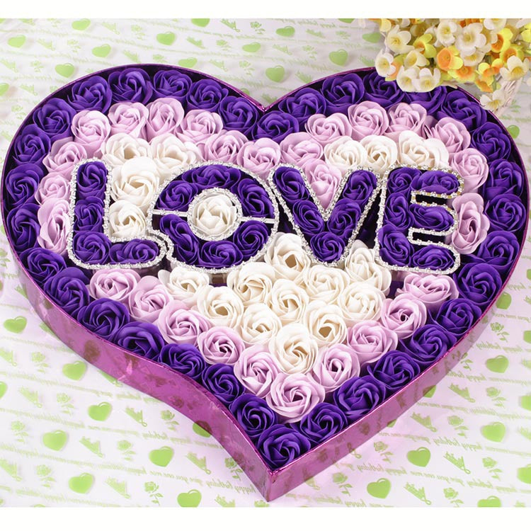 I Love You 100 pc Flower Rose in Heart Shaped Box