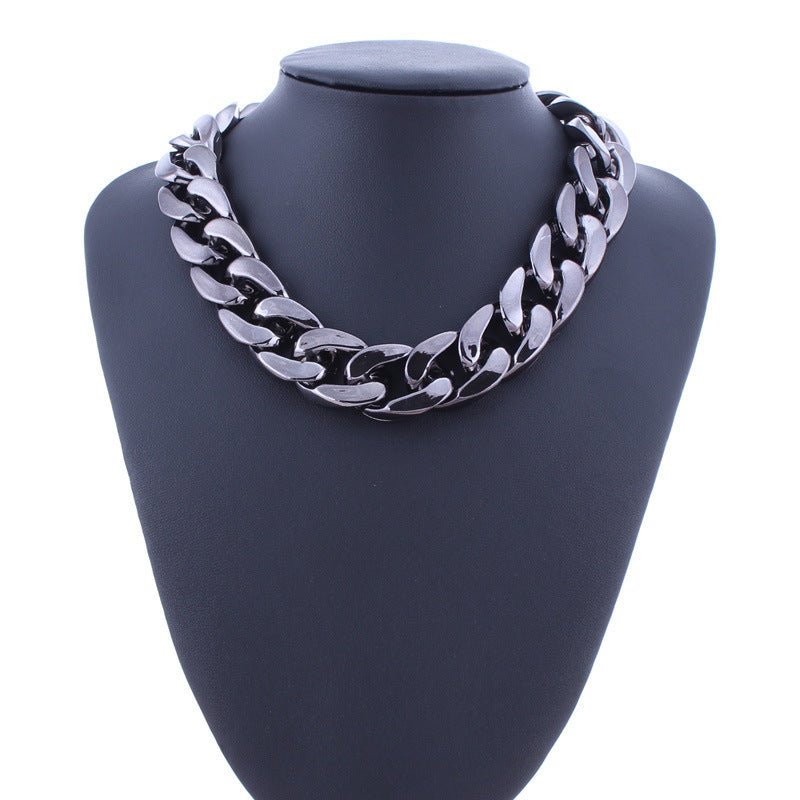 Oversized Silver Chain Necklace