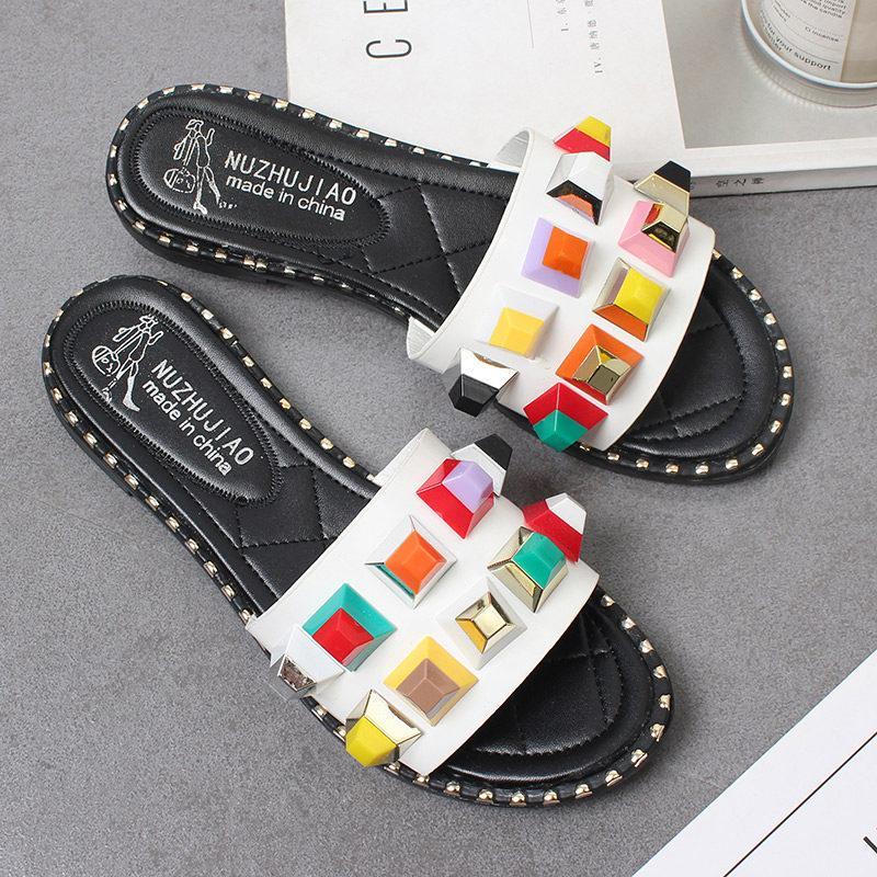 Daisy Dot Slip On Slider Sandals - Theone Apparel