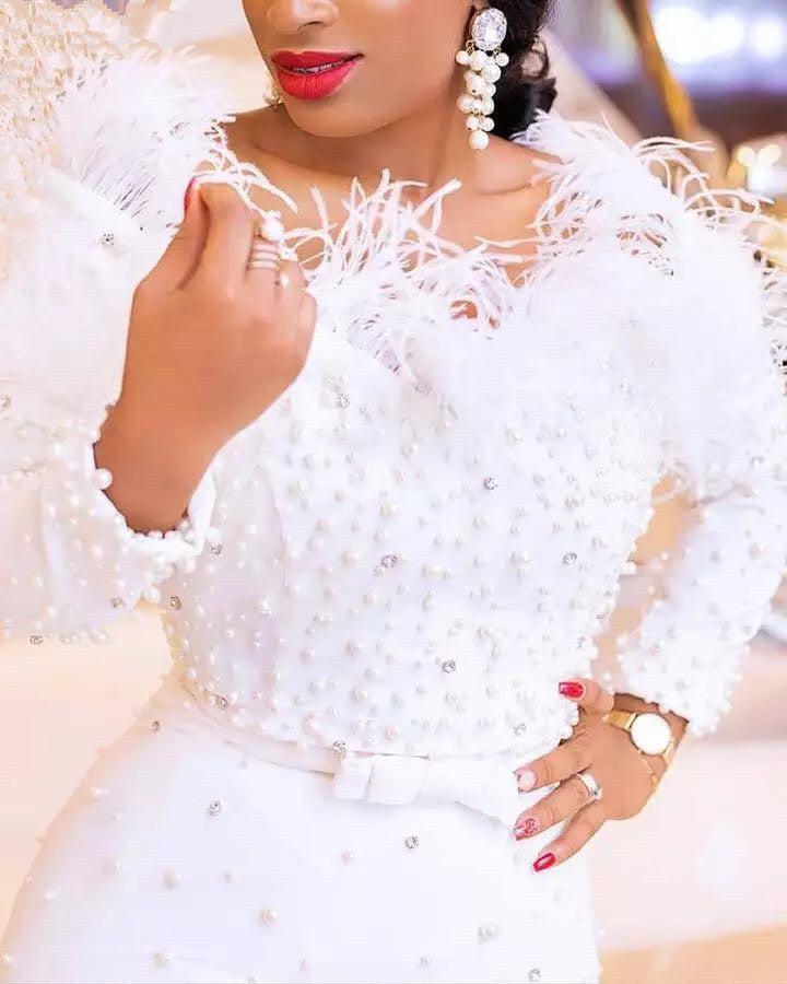 White, #color_white