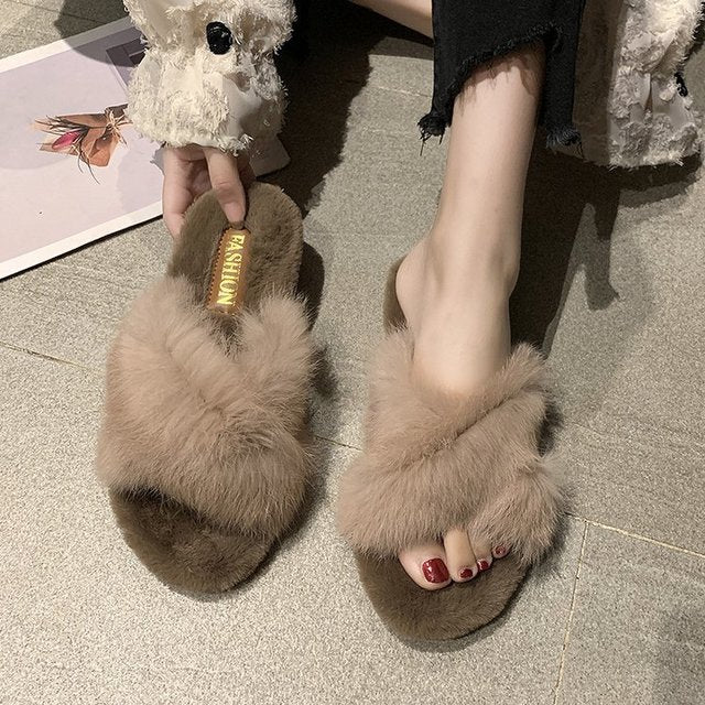 Fuzzy Fur Crisscross Pantoffelschuhe
