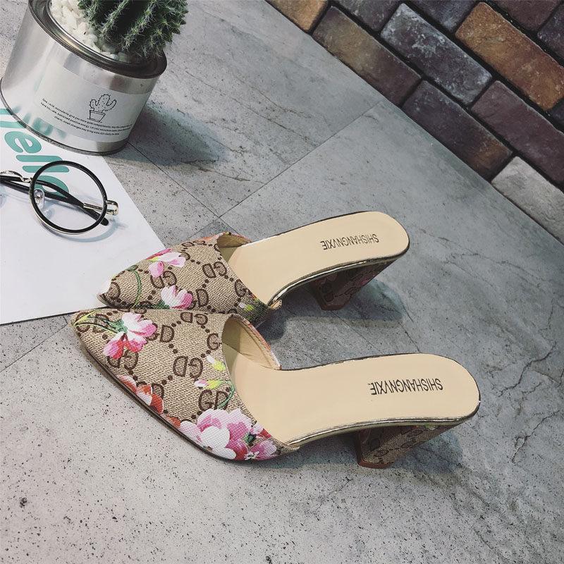 Floral Fashion Print Kitten Heels