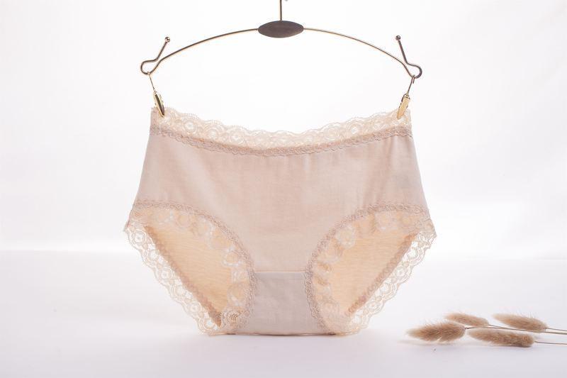 Panty hipster de talle alto con ribete de encaje