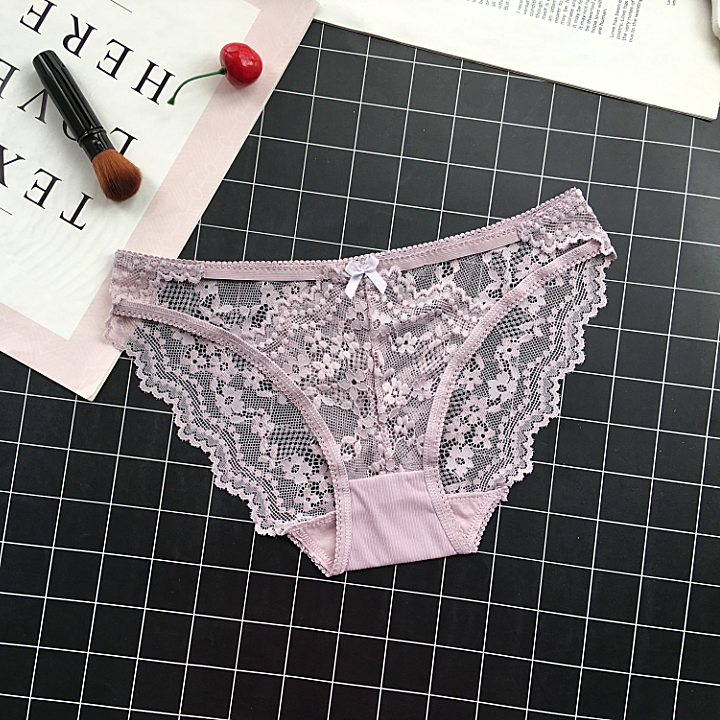 Voir à travers la culotte de style Briefs en dentelle