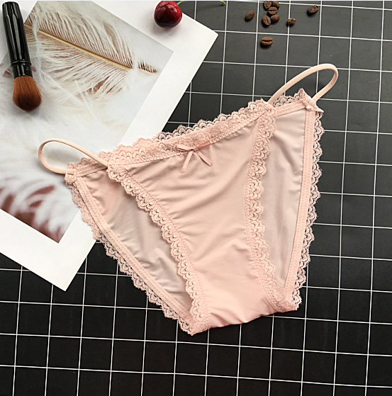 Full Coverage Briefs with Hip Band Strings
