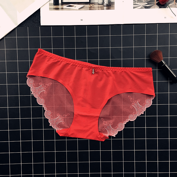 Flecos de encaje opaco simple con bragas joya