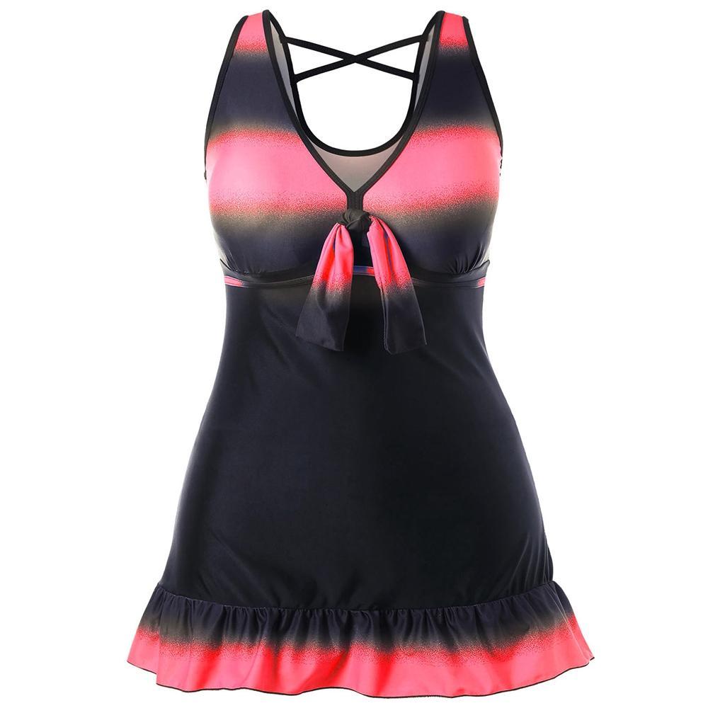 Tankini com skirted de tamanho grande com boyshorts