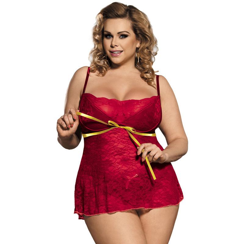 Vestido de renda vermelha e dourada plus size