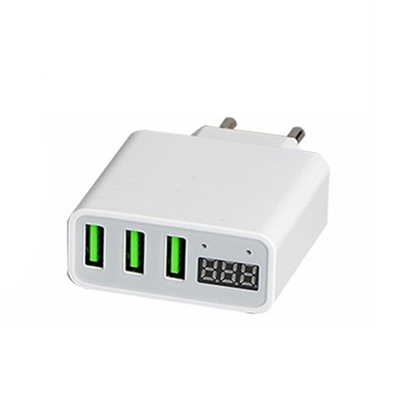 شاحن USB Multi Port Phone مع عرض الجهد