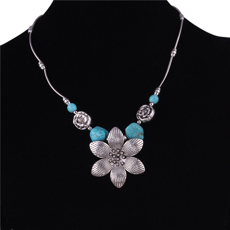 Bohemian Turquoise and Floral Necklace - THEONE APPAREL